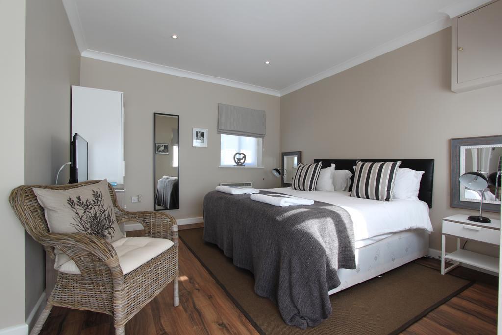 Woodstock Suites Charlton  Екстер'єр фото